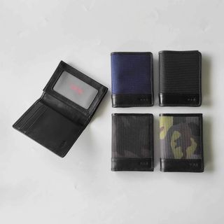 Tumi original men's card holder wallet with id window