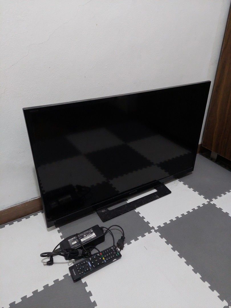 TV Sony Bravia 32 inch, Elektronik, TV & Perlengkapan Hiburan di Carousell