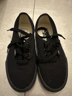 小童Vans全黑休閒鞋 kids shoes64203803440770110