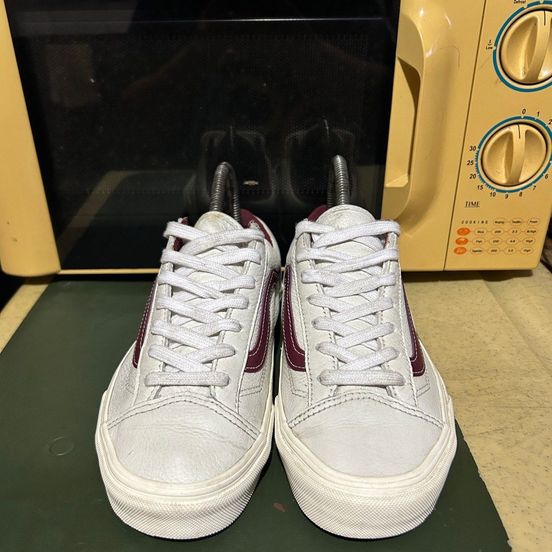 Vans tawny store port true white