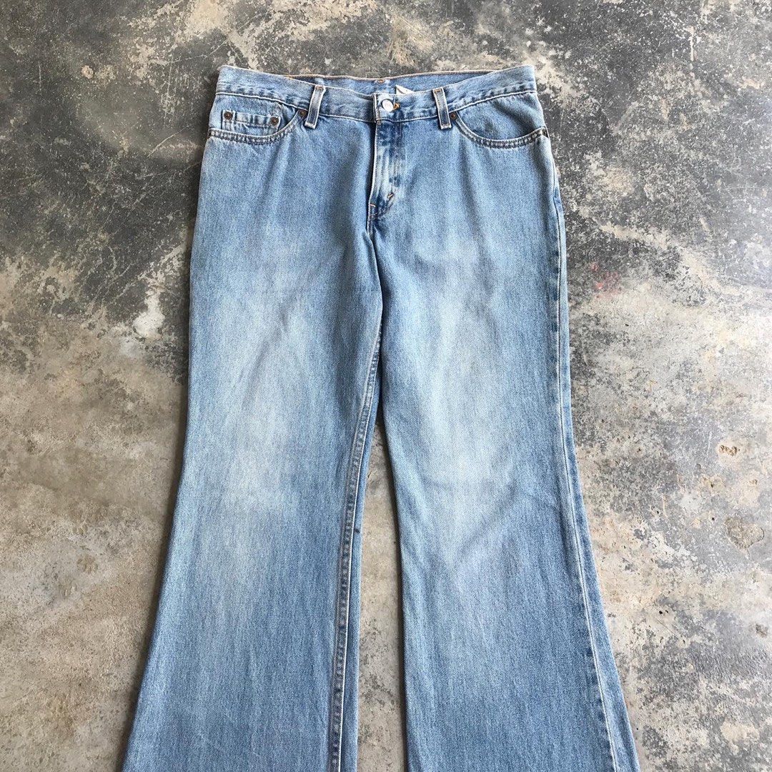 Levi 514 bootcut jeans online