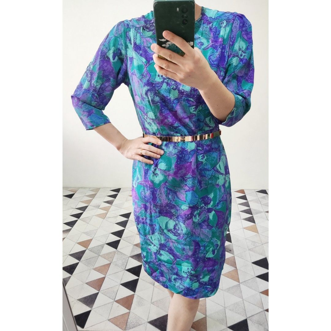 Purple patterned dress top