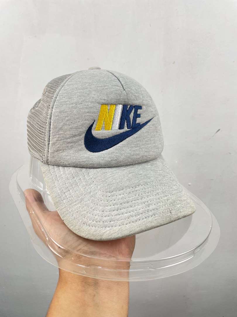 vintage nike trucker hat