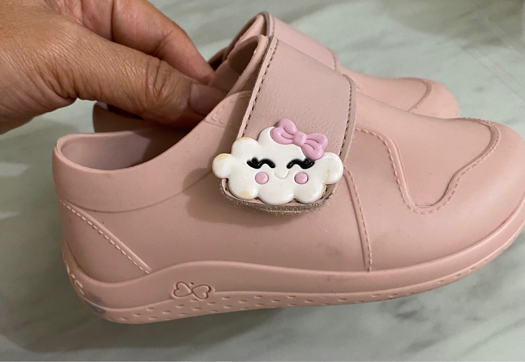 World colors 2025 jelly shoes