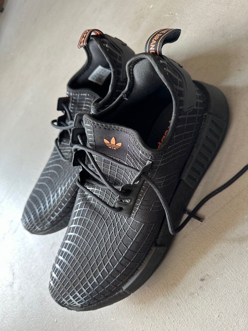 Adidas NMD R1, Men's Fashion, Footwear, Sneakers on Carousell