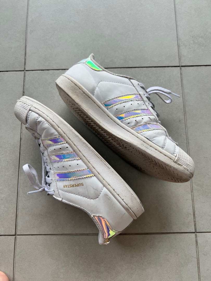 Superstar holo sales