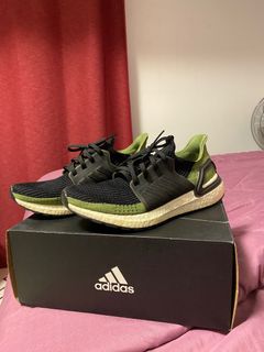 Men's ultraboost hotsell 19 m