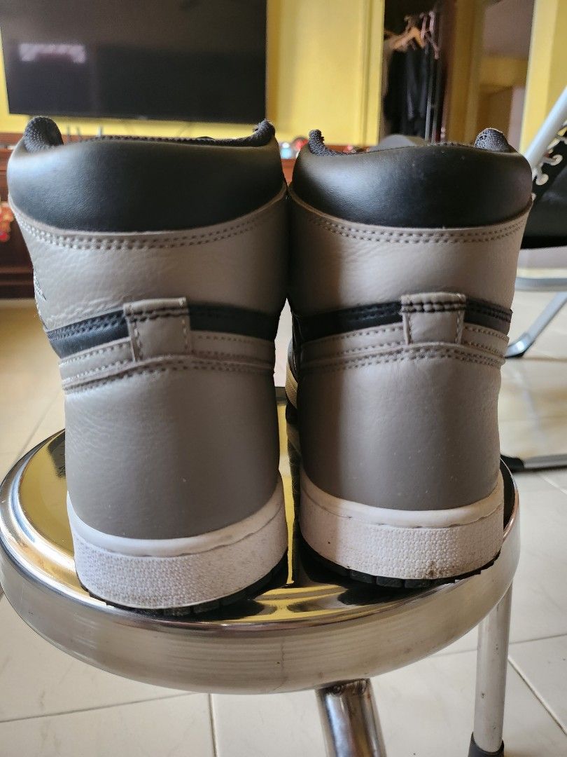 High shadow deals 1s