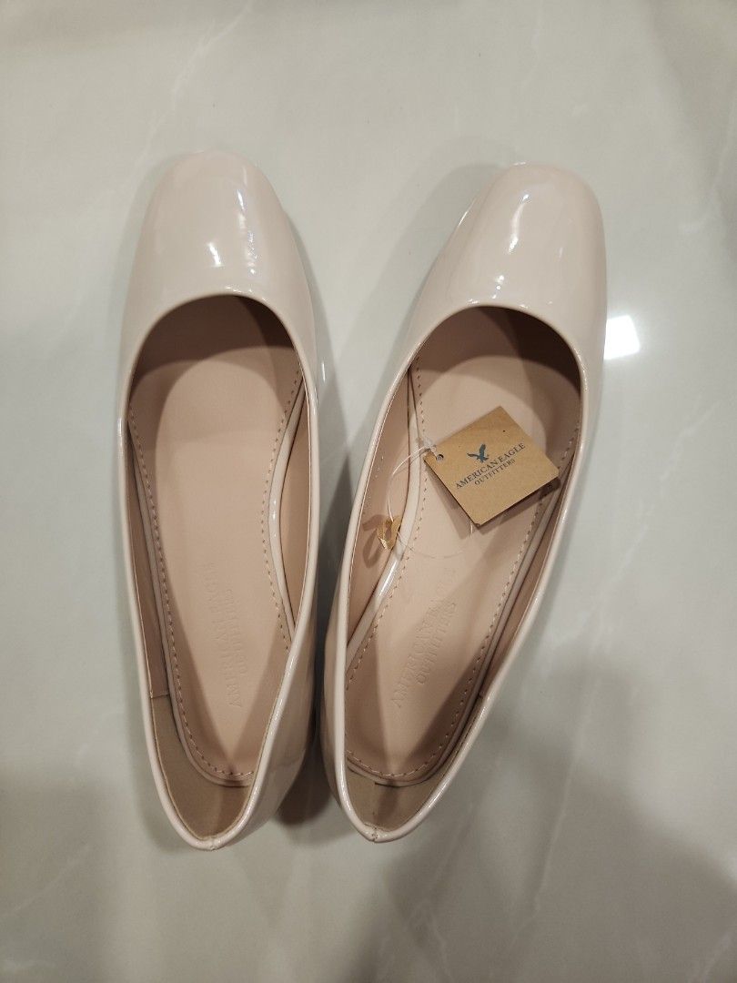 American Eagle outfitters beige flats Women s Fashion Footwear