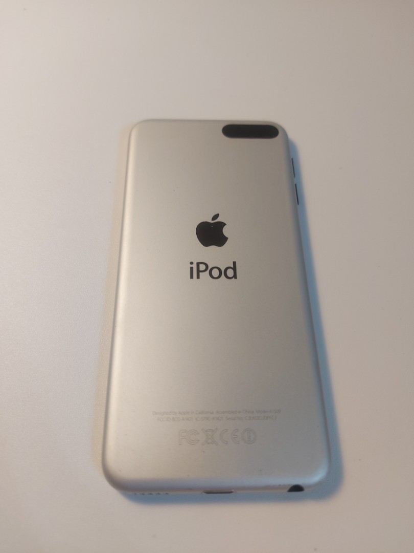 Apple iPod Touch 16GB A1509 Music Player, 手提電話, 其他裝置
