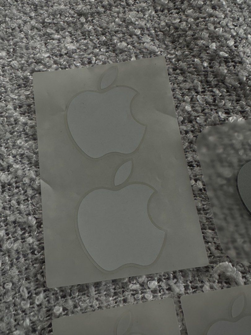 Buy Wallner Metal Silver Apple Logo Overlay Metal Decor Laptop Sticker for  Vinyl Sticker for 13-15inch MacBook or Laptop… Online at desertcartINDIA