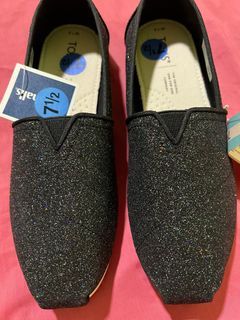 Authentic Toms from US 7.5 women