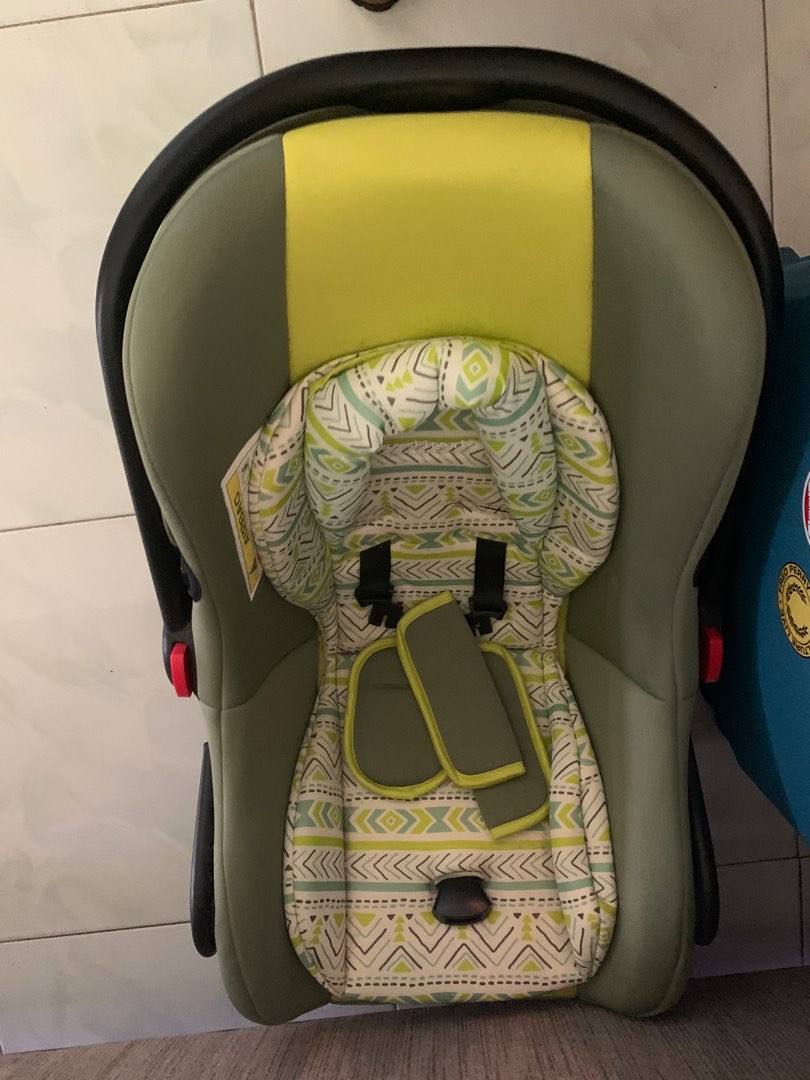 Baby Car Seat, Babies & Kids, Going Out, Car Seats on Carousell