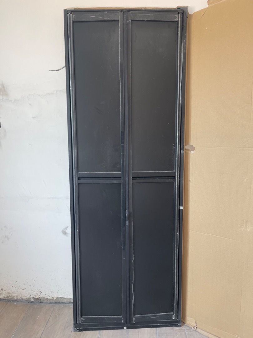 Bathroom Door, Furniture & Home Living, Bathroom & Kitchen Fixtures on