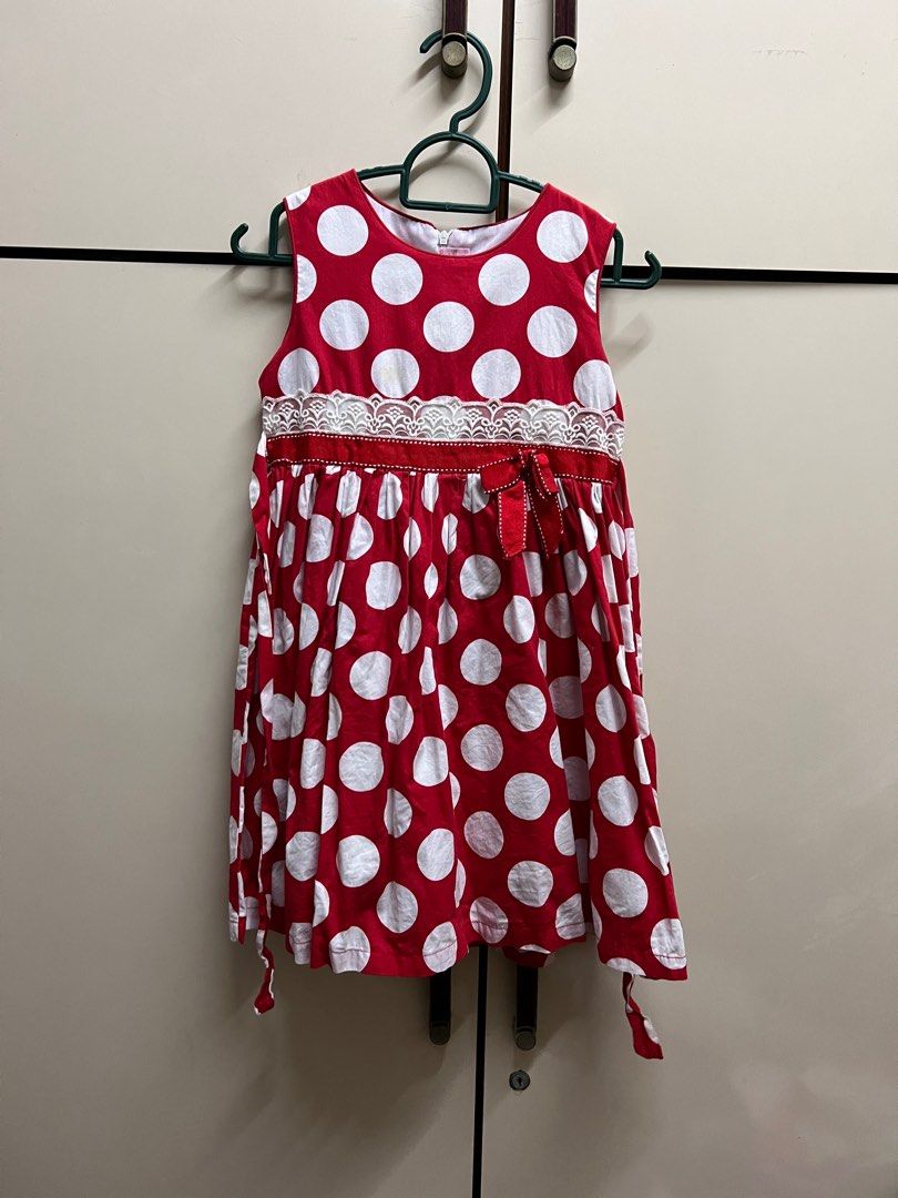 Beautiful Girls Red White Polka Dots Dress Age 5 6 years