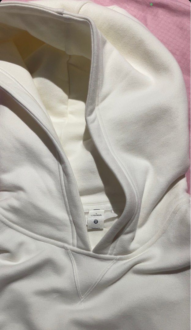 BNWT LULULEMON All Yours Hoodie in White Size 4 💖, Women's Fashion,  Activewear on Carousell