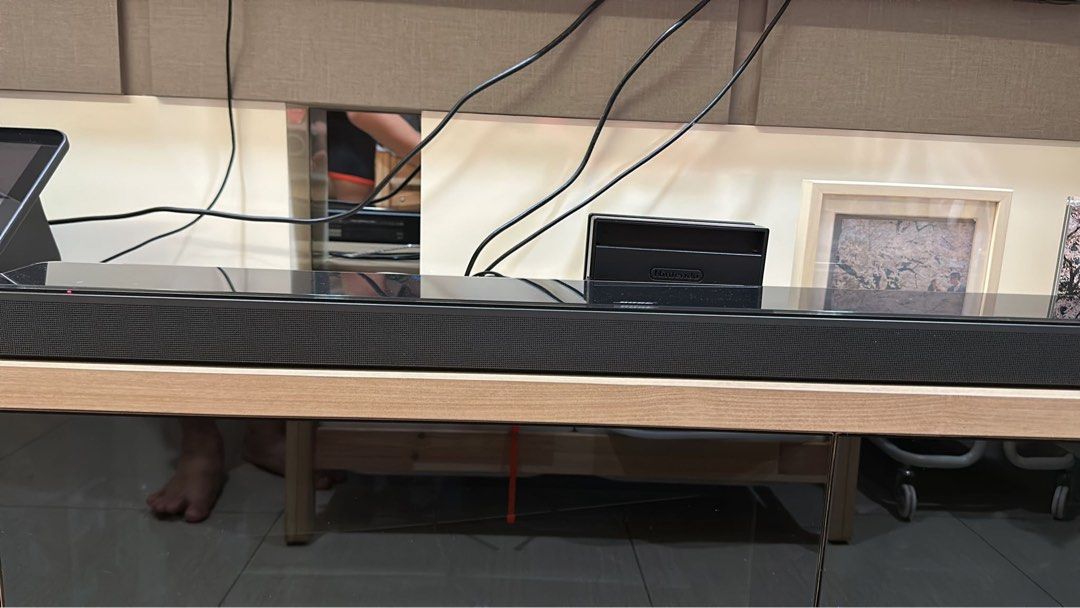BOSE sound bar 700