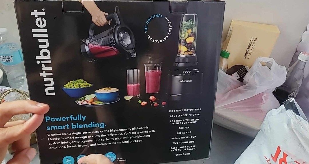 Brandnew Nutri Bullet Smart touch Blender 1500 wats Power, TV & Home
