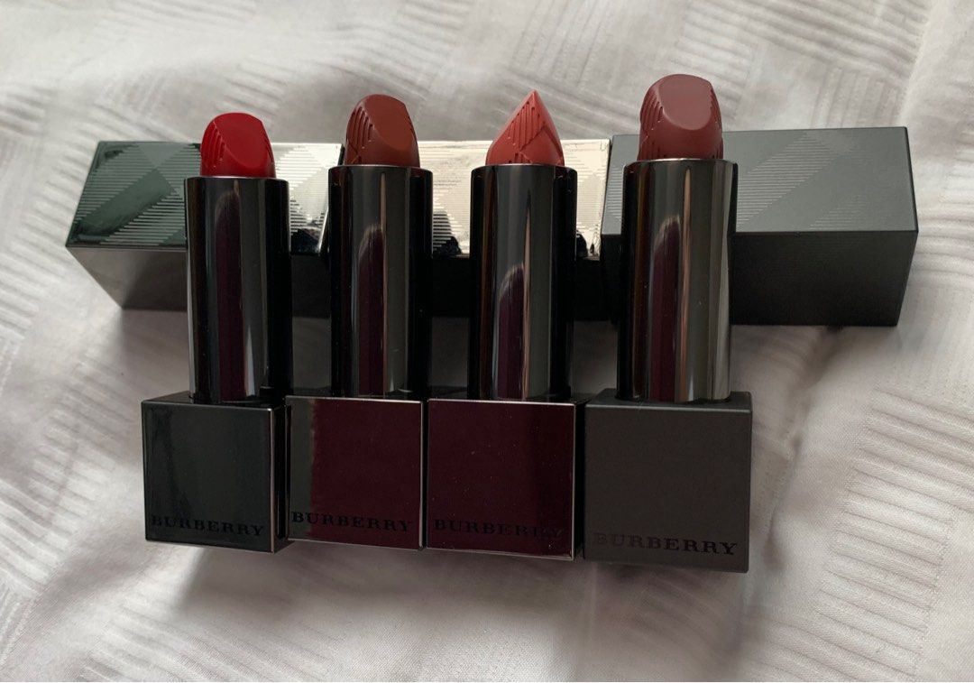 Burberry 429 store
