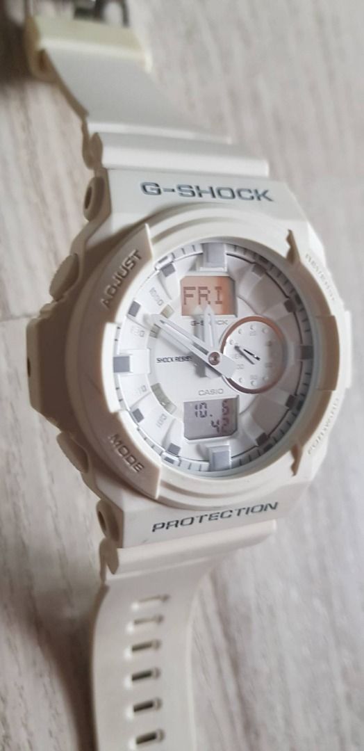 Casio G-SHOCK GA150-7A 防水全白 橡膠錶帶 手錶 已更換全新電池