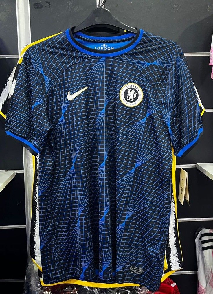 Chelsea new jersey clearance home and away