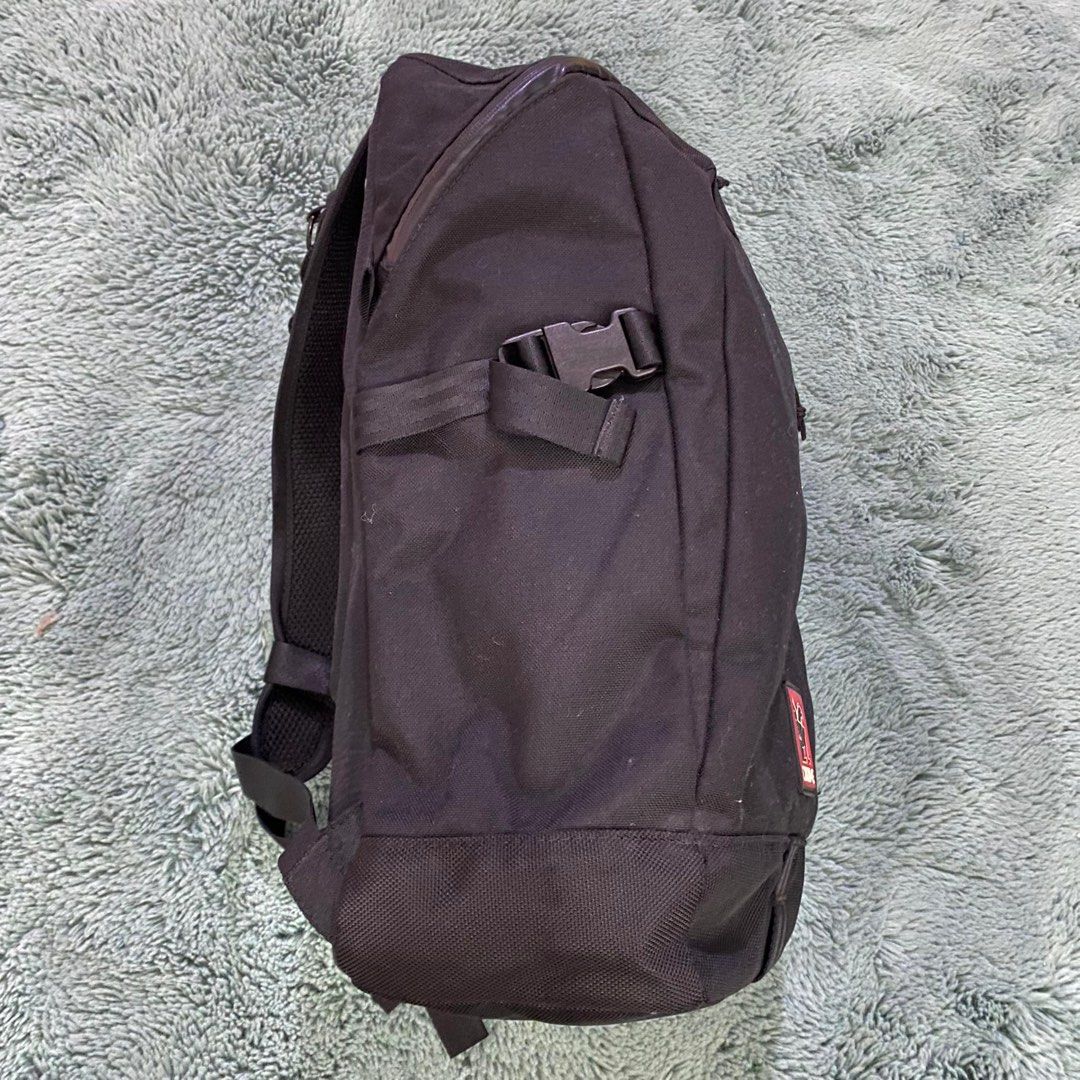 Chrome Industries Rostov Backpack Bag Laptop, Men's Fashion, Bags