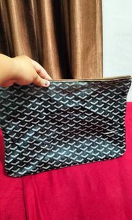 Goyard Monte Carlo Clutch with strap, Barang Mewah, Tas & Dompet di  Carousell