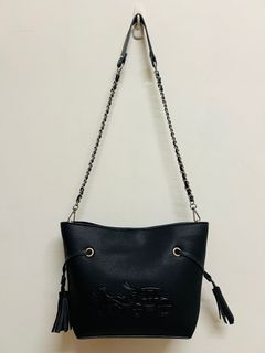COACH黑色馬車烙印流蘇全皮中款手提/斜背寬口水桶包