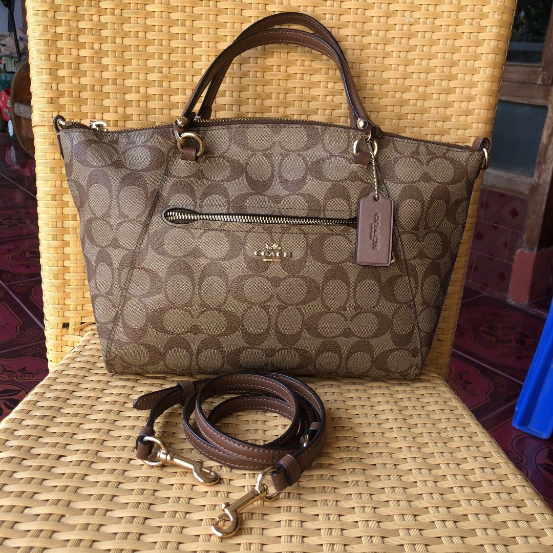 Coach Prairie Signature Barang Mewah Tas Dompet di Carousell