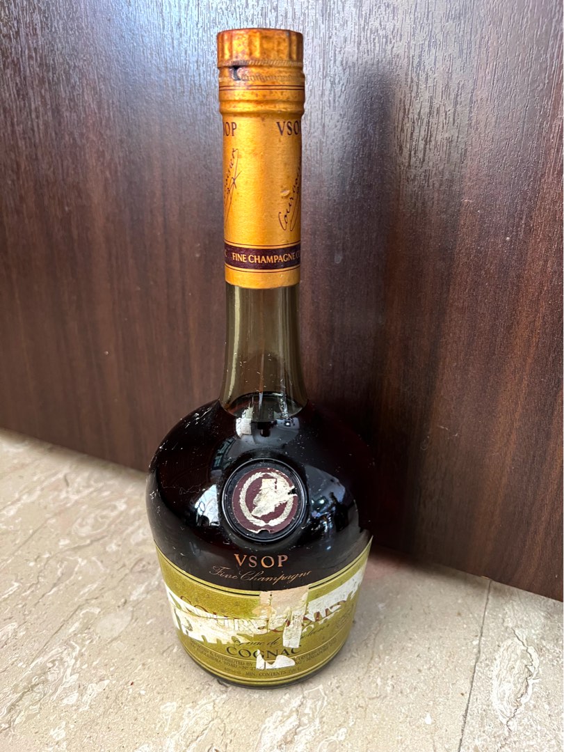 Courvoisier Fine Champagne Cognac VSOP 70cl, Food  Drinks, Alcoholic  Beverages on Carousell
