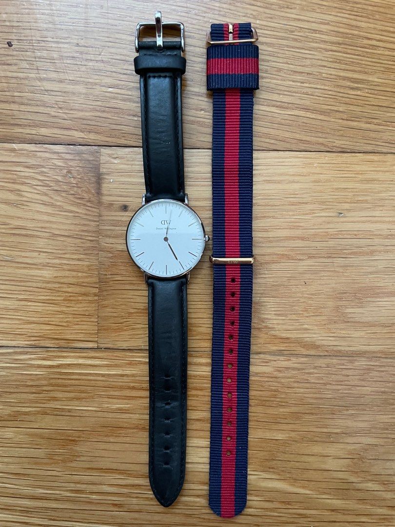 Daniel wellington black leather new arrivals