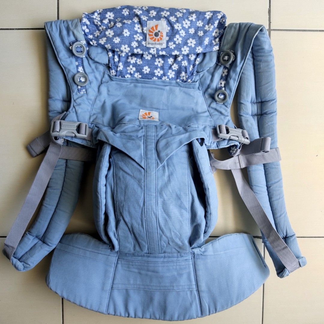 Ergobaby store clearance