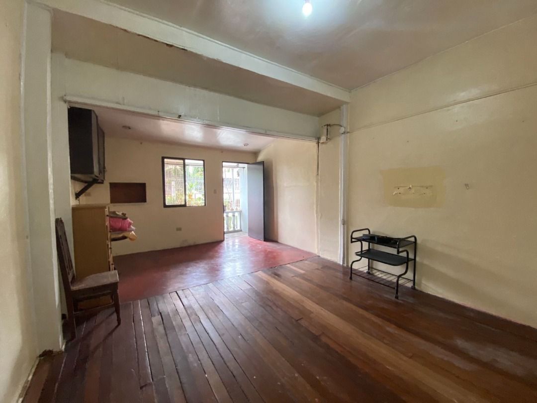 FOR SALE 2 STOREY TOWNHOUSE IN BRGY. MAHARLIKA, STA MESA HEIGHTS QUEZON