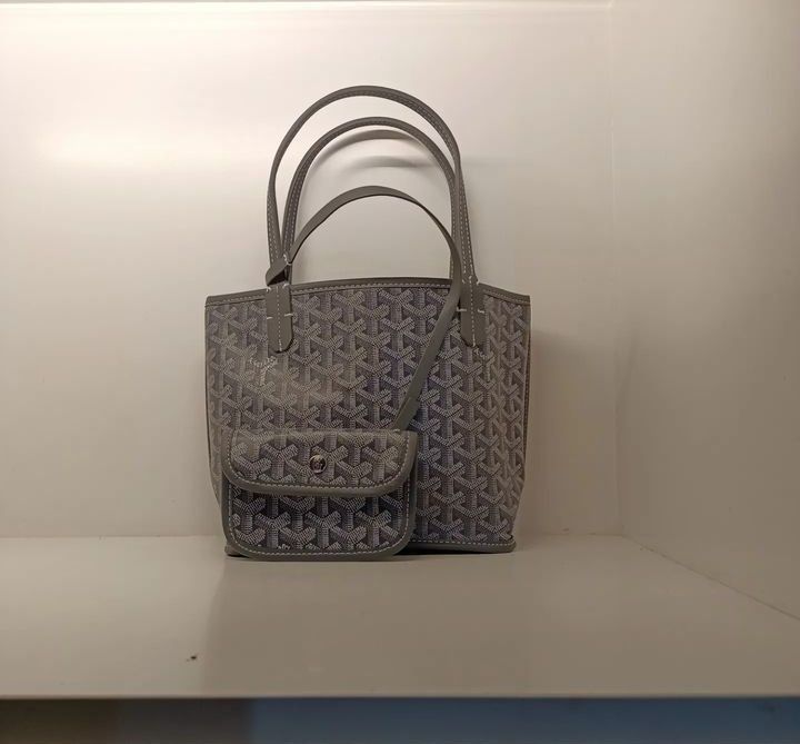 Goyard tote bag, Fesyen Wanita, Tas & Dompet di Carousell