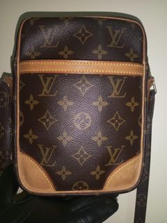 Louis Vuitton Large Monogram Danube GM Crossbody Bag Leather ref