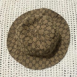 Gucci bucket hat reversible