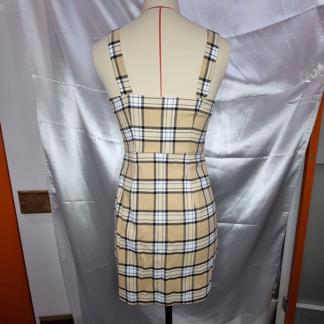 Burberry plaid bodycon dress hotsell
