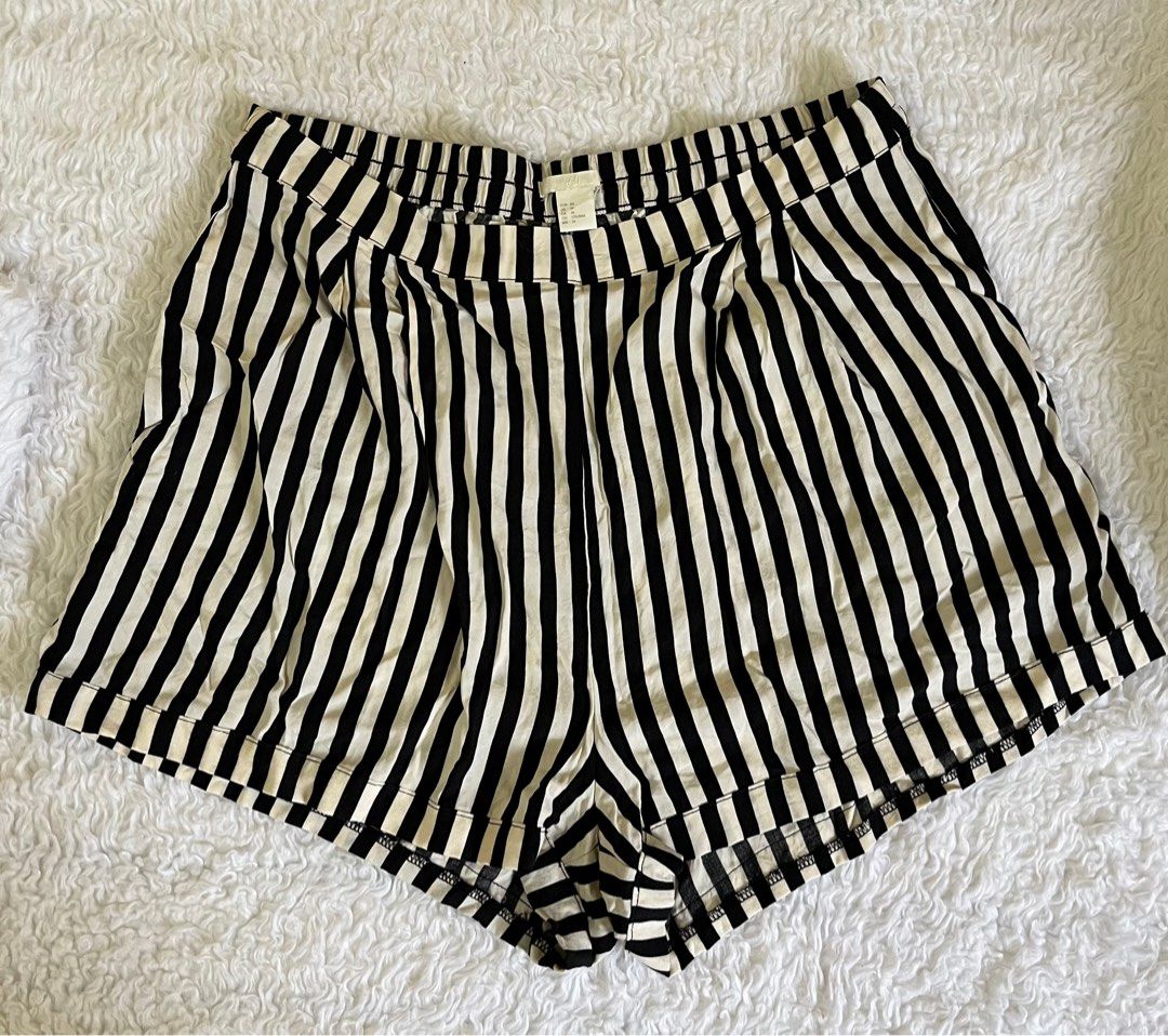 H&m plus store size shorts