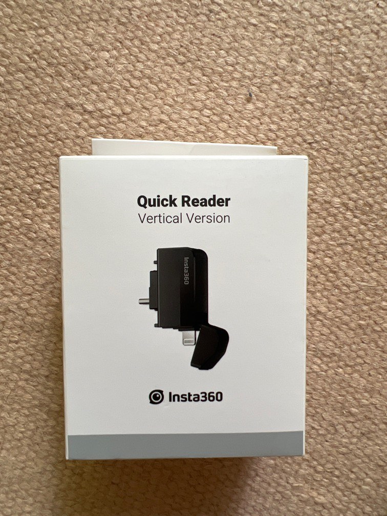 Insta 360 ONE X2 Quick Reader (Vertical Version), Photography