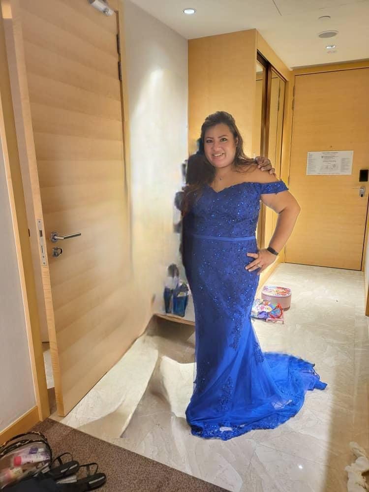 itle Stunning Preloved Mermaid Cocktail Dress Perfect for Plus