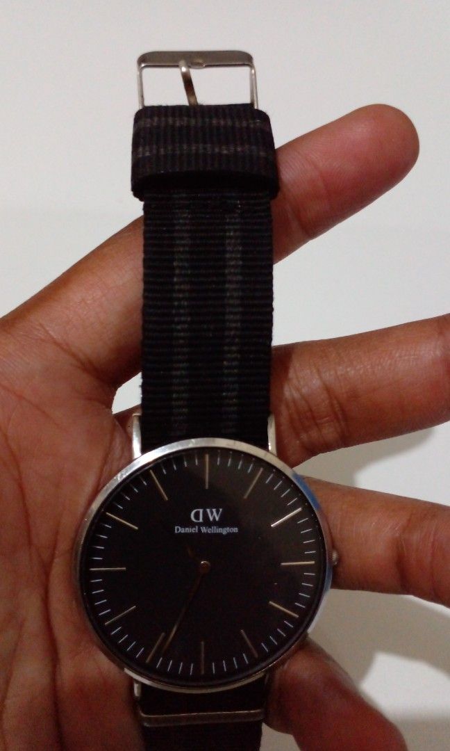 Jam on sale merk dw