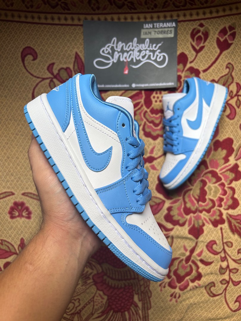 women's unc jordan 1 low