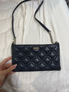 (Category: ) located in . Submitted by krys.closet (Listing ID 1258644069, Image 1). Description: .