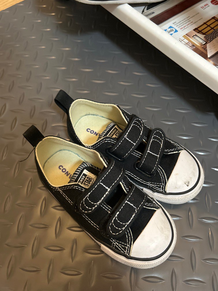 Girls converse deals size 7