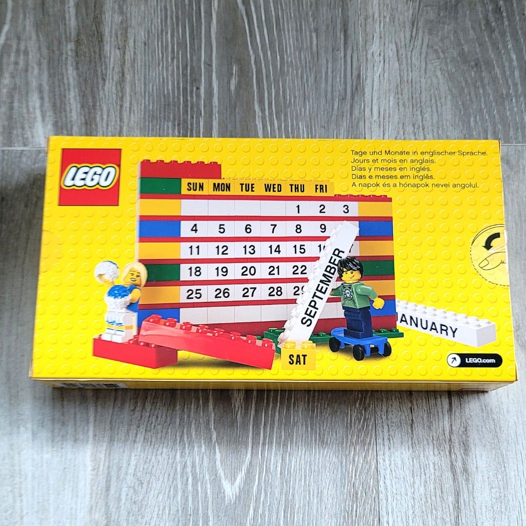 853195 Calendar Lego Block Calendar LEGO Brick Calendar 853195 By LEGO