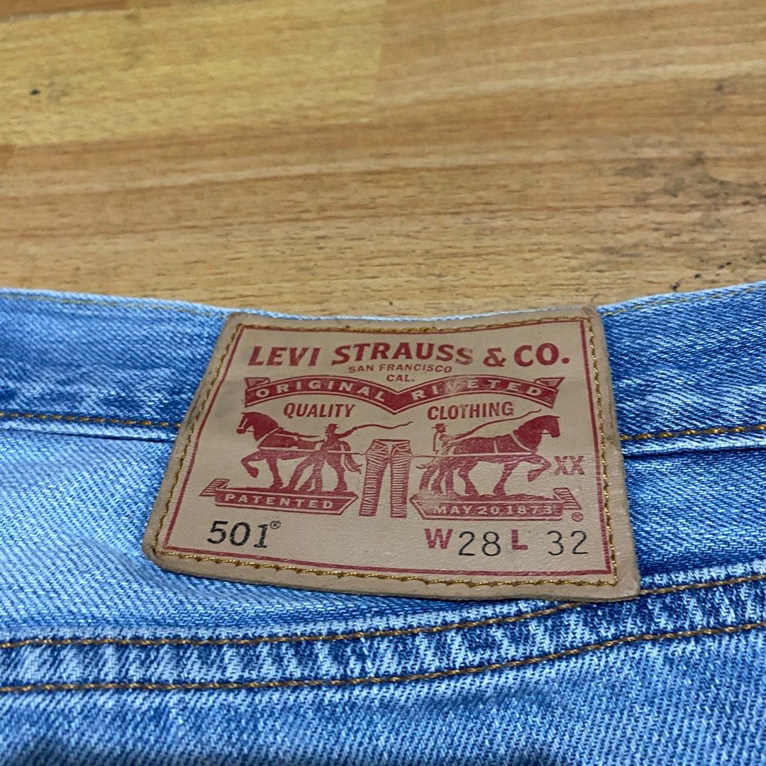 Discover more than 131 levi 501 stonewash jeans