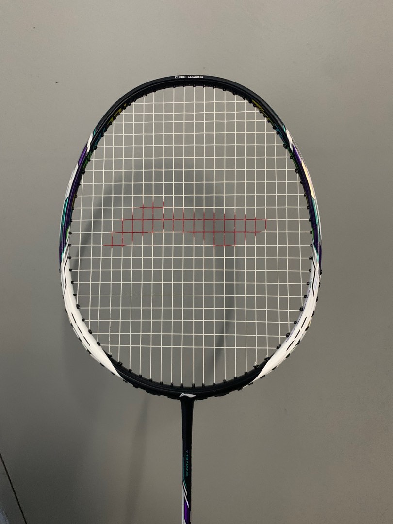 Lining tectonic 9, Sports Equipment, Sports & Games, Racket & Ball ...