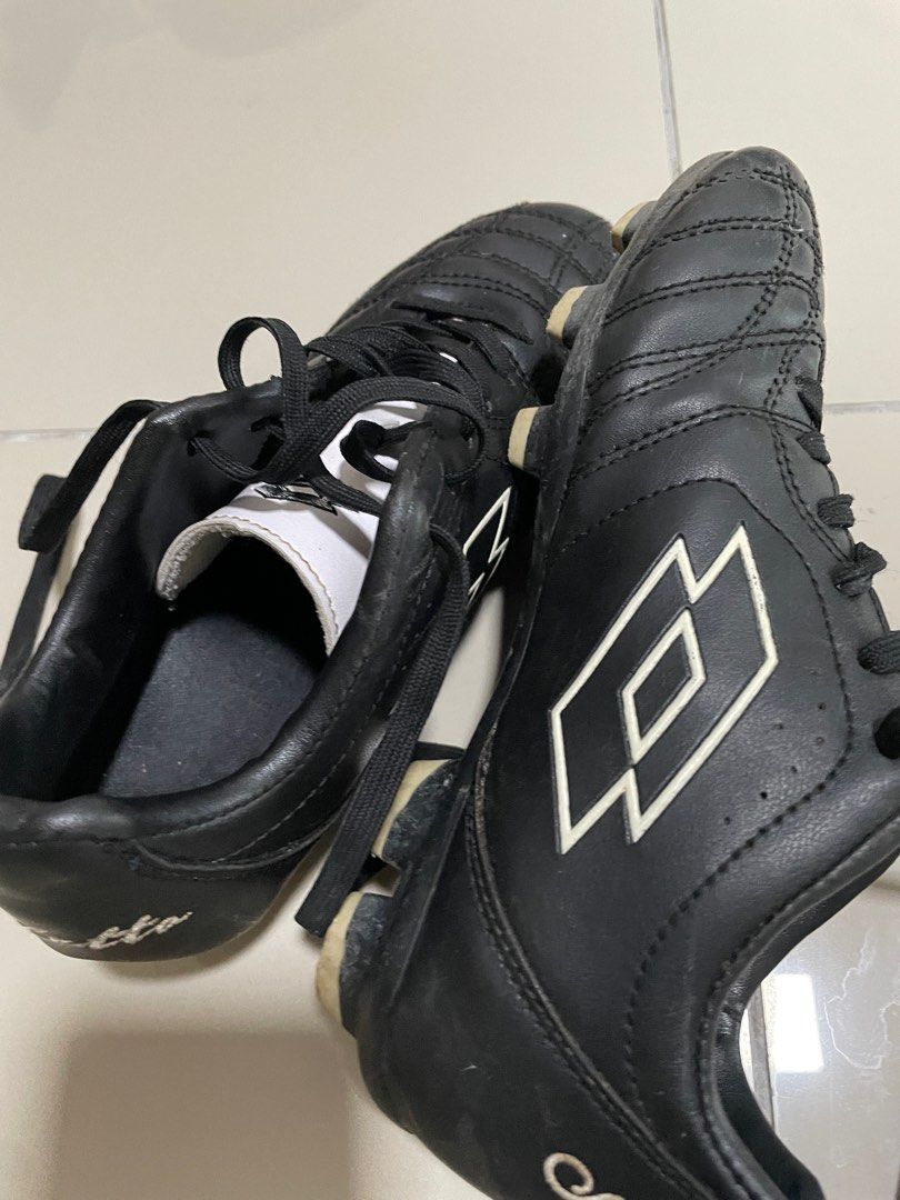 Lotto football boots for kids