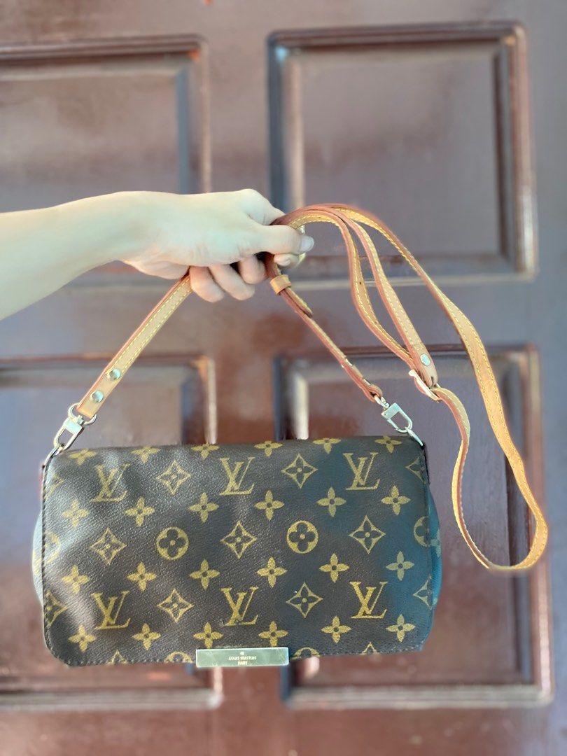 Only 350.00 usd for Vintage Louis Vuitton LV Monogram Mini Coussin