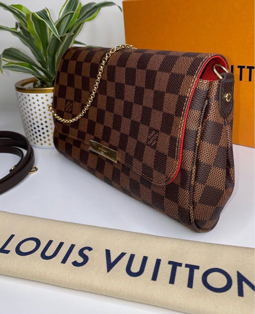 Louis Vuitton 2015 pre-owned Favourite MM Shoulder Bag - Farfetch